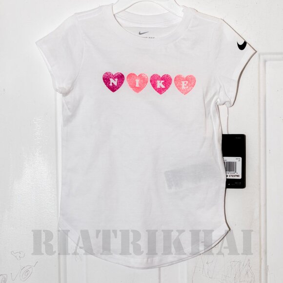 The Nike kids tee ,‎ Girl - Picture 1 of 4